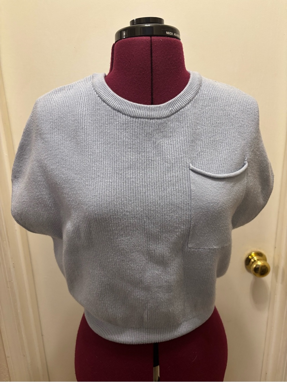 NWOT Marled Light Blue Short Sleeve Knit Top with Pocket, Size Small